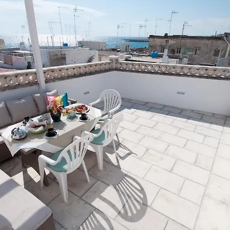 Holiday home Helloapulia - Spacious With Terrace *