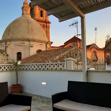 Semesterbostad Helloapulia - Solglime - Spacious With Terrace