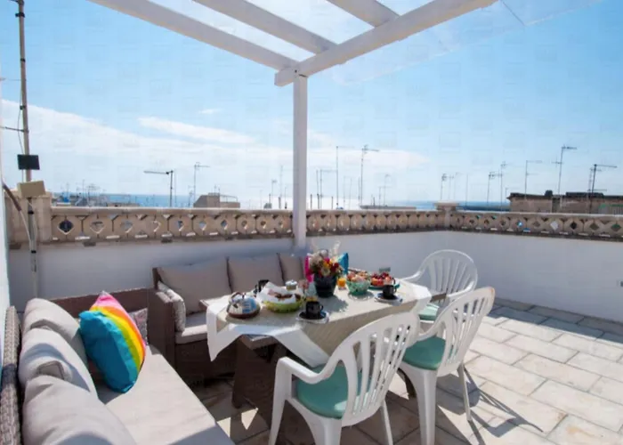Helloapulia - Solglime - Spacious With Terrace *
