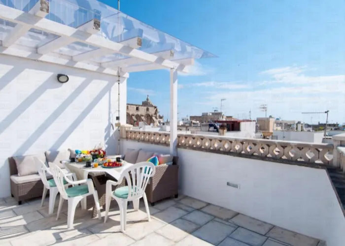 Helloapulia - Solglime - Spacious With Terrace בית נופש *