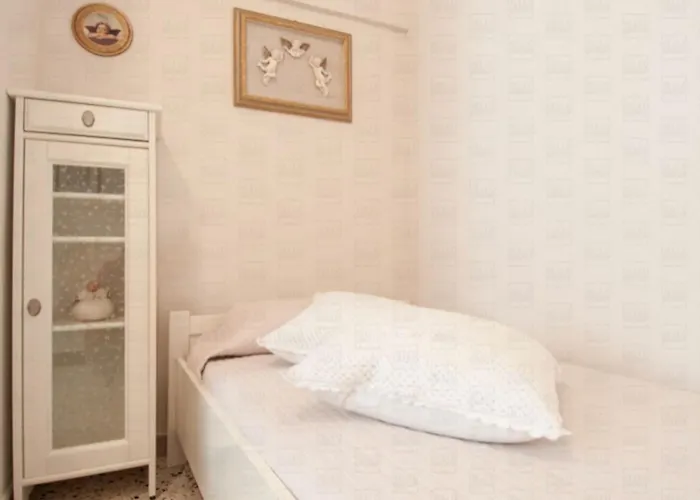 Helloapulia - Solglime - Spacious With Terrace מונופולי